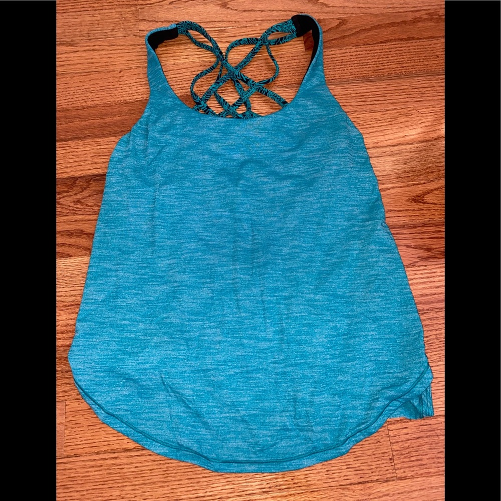 Lululemon tank with built in bra